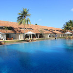 AVANI-Bentota-Resort-&-Spa---Daytime-view-with-the-pool